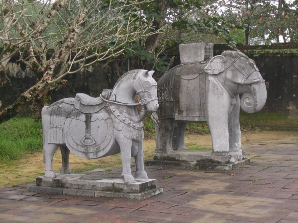 Hue Vietnam - Temples